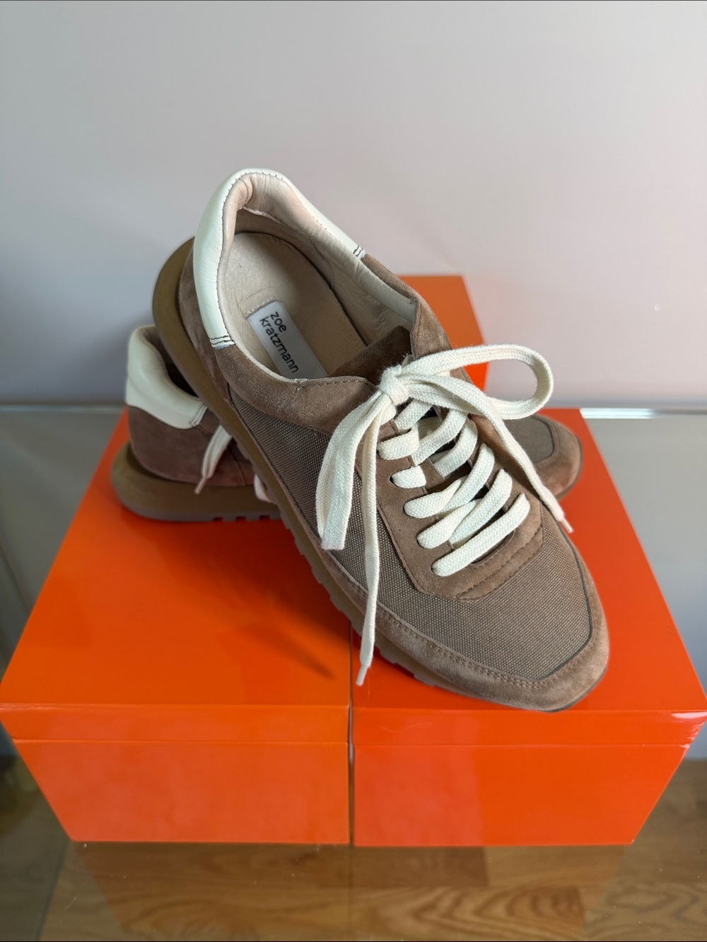 Zoe Kratzmann women’s Low-Top Sneakers in Taupe and White